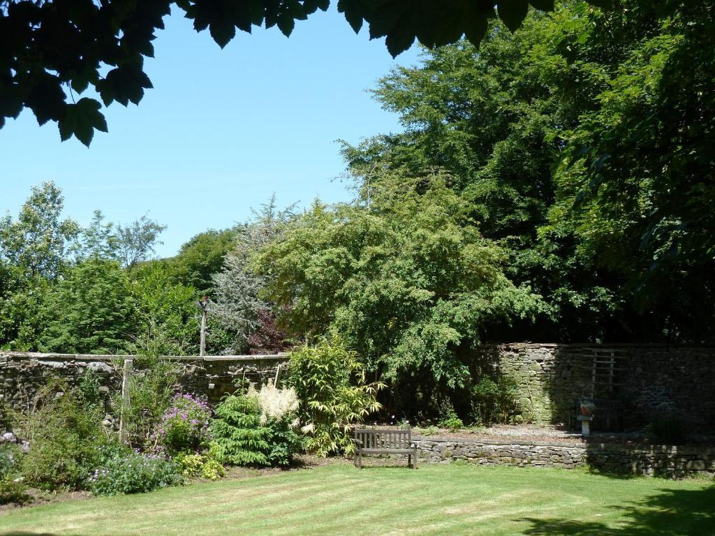 Newton House Hotel Alstonfield Bagian luar foto